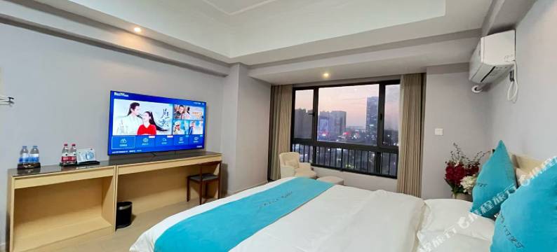 豪境智行酒店(万达广场店)图片