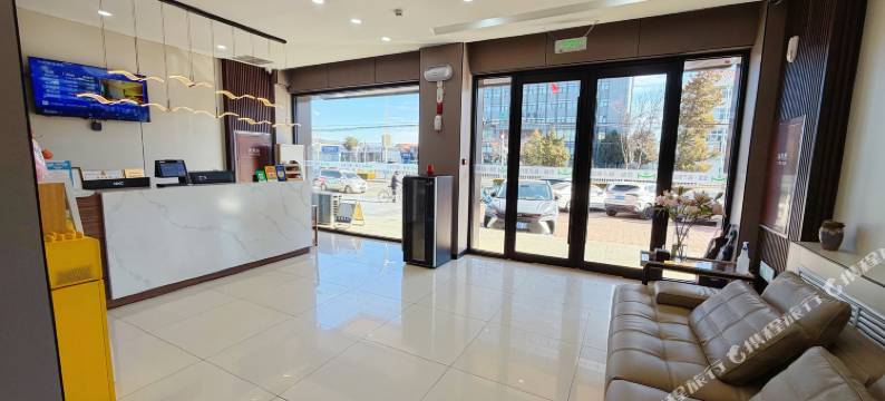 天津欢朋精选酒店(天津蓟州北站鼓楼广场店)图片