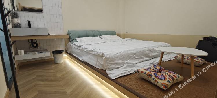 青柠电影宾馆(北华大学北校区店)图片