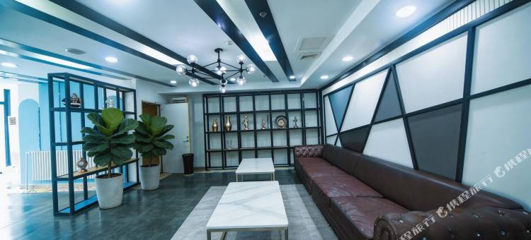 洛客·海酒店(极地海洋世界石老人海水浴场店)图片