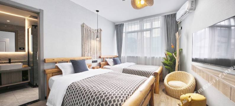 九华山秋雨童话民宿图片