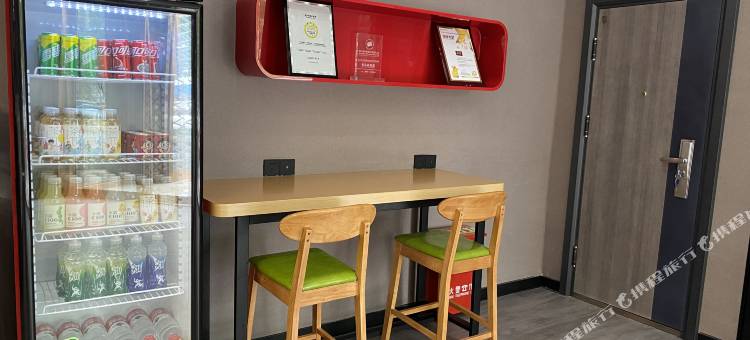 尚客优酒店(石家庄天山海世界留村地铁站店)图片