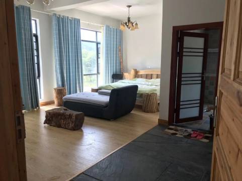 武功山财神客栈