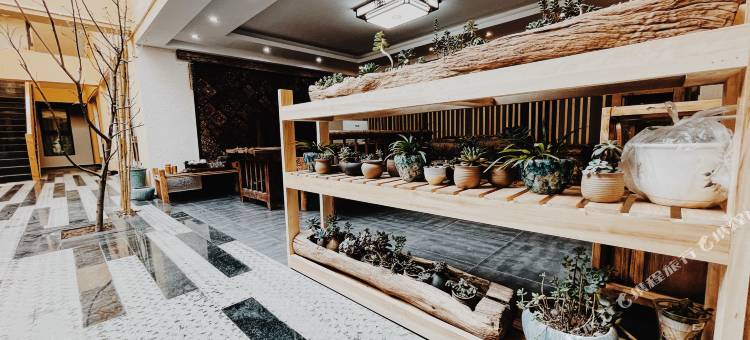 拉萨曼度精品酒店(八廓街大昭寺店)图片