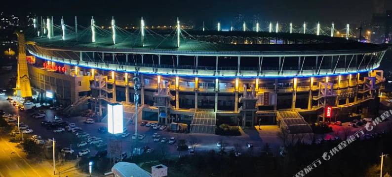 喆曼酒店(呼和浩特体育场地铁站店)图片