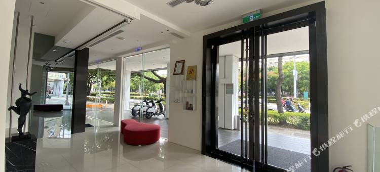 Hotel PaPa whale - 高雄美丽岛馆图片