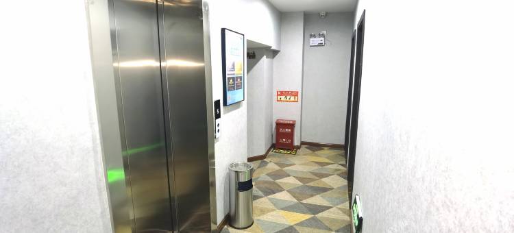 华驿酒店(广安火车站店)图片