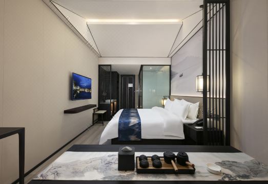 Moshang Qingya Hotel (Wenxian Tianyucheng Branch) Hotel Overview