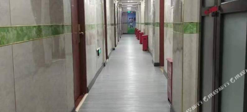 北京福宾来宾馆(火箭万源地铁站航天总医院店)图片