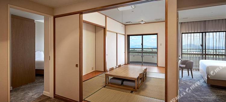 冲绳宇流麻山ANA皇冠假日度假酒店(ANA Crowne Plaza Resort Okinawa Uruma Hills)图片