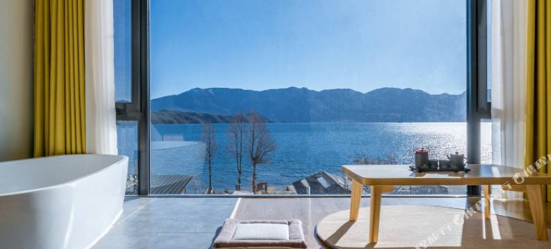 泸沽湖望湖民宿(达祖码头店)图片