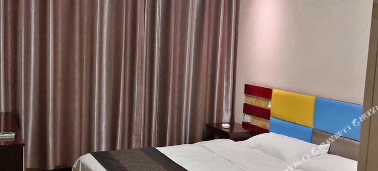 鹤壁高中快捷酒店图片