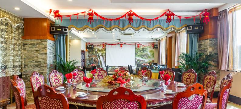 武汉虎泉青年酒店图片