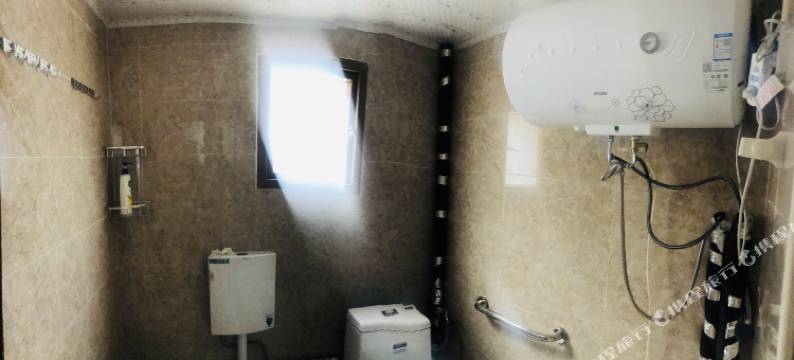 马尔康阿措客栈图片