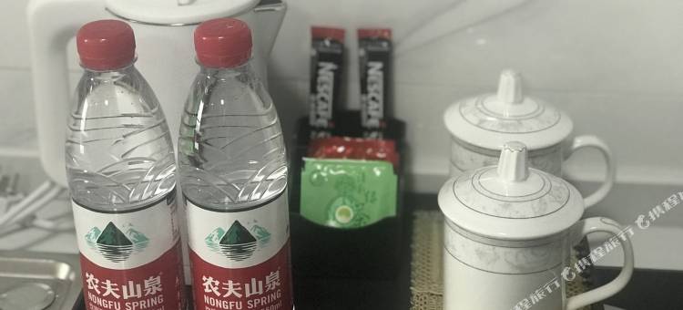 杭州寓见精品公寓(青山湖科技城店)图片