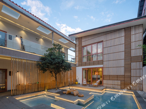 栖月里·兰亭佳苑设计师观景民宿(丽江束河古城店)