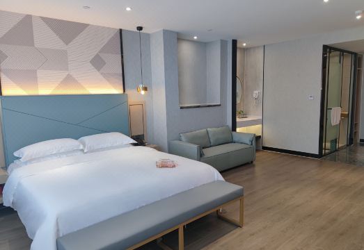 ‌BOFFIN Baifei Hotel (Zhenai Plaza, Tengzhou Railway Station)Hotel Overview