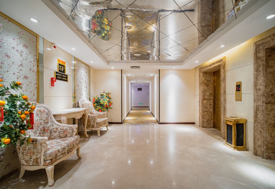 Hezheng Hotel Xiamen Hotel Overview
