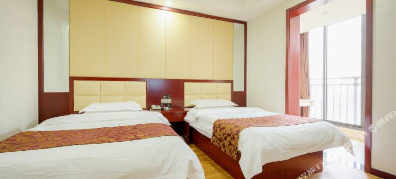 欢乐尚成商务酒店(武汉华侨城欢乐谷店)图片