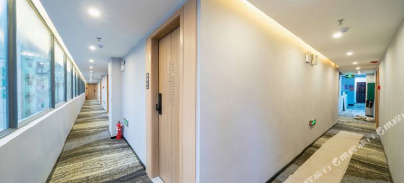 楠国·雅宿酒店(广西大学店)图片