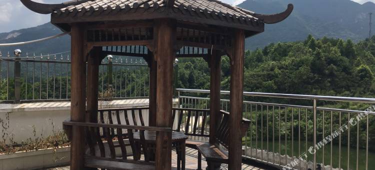 武汉锦里沟清泉山庄图片