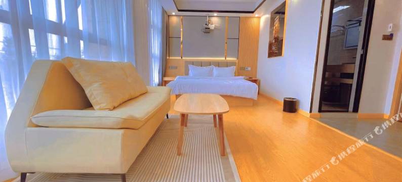 大英浅岛假日酒店图片