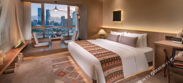 LIFE境·美术馆(贵阳花果园购物中心松花路地铁站店)图片