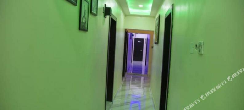 卢什维尔套房酒店(Lushville Hotel & Suites)图片