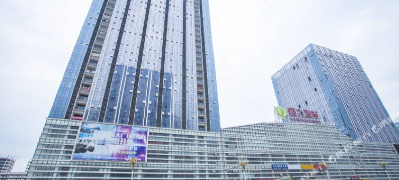 桂林春晓影视主题酒店(桂林火车北站恒大广场店)图片