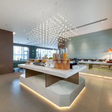 太原长风街北美新天地亚朵X酒店