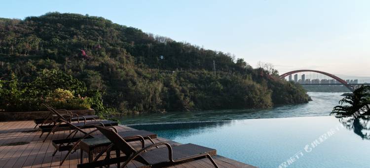 西双版纳景洪景岸江景度假酒店(澜沧江店)图片