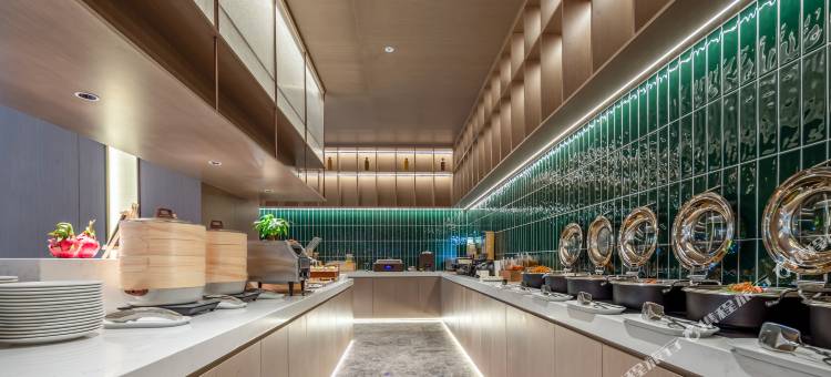 常熟云裳小镇昆承湖亚朵酒店图片