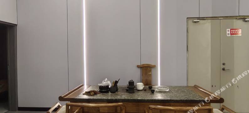 砚山县福鸿酒店图片