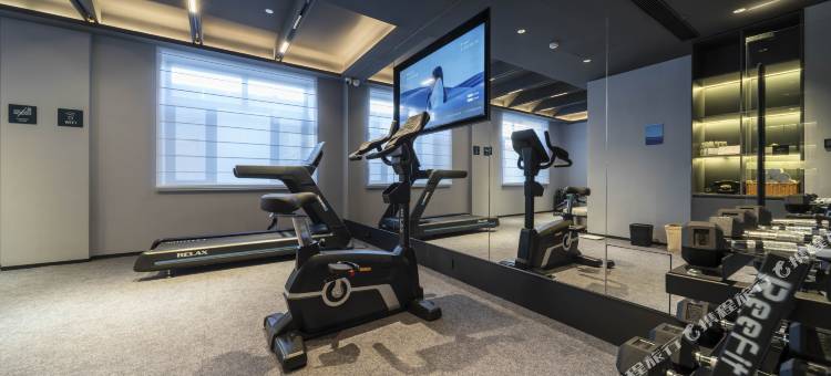 哈尔滨西站城乡路地铁站亚朵酒店图片