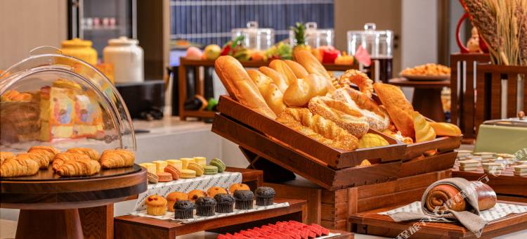 精河万达美华酒店图片