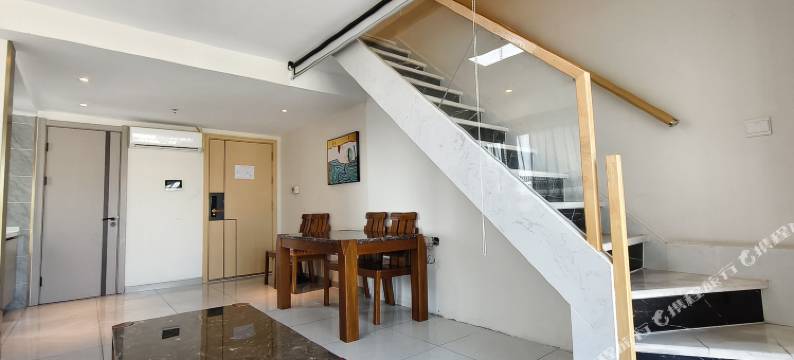 拾光民宿(通辽站双玺国际店)图片