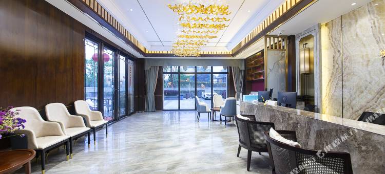 斯维登度假公寓(雅安上里古镇店)图片