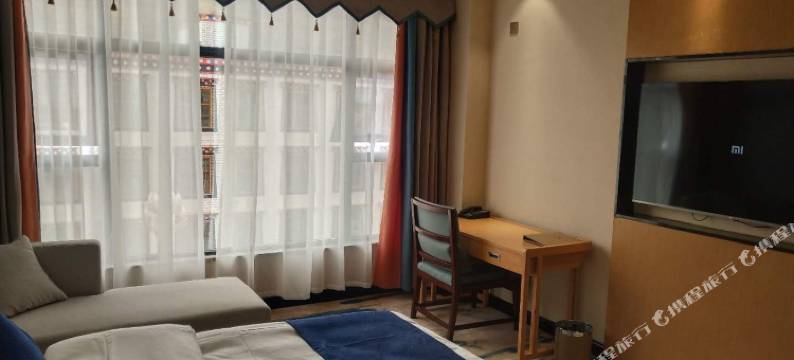 丁青岭·格萨大酒店图片