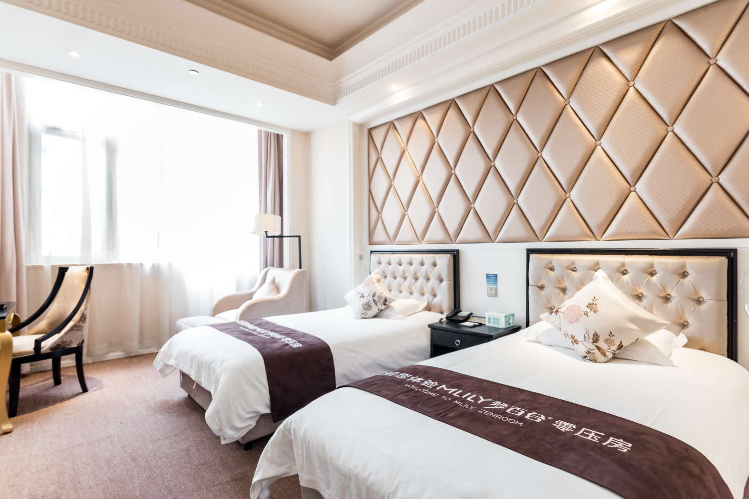 Taihu Xiangting Resort HotelOver view