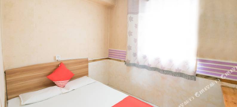 OYO莊园快捷日租(天津武清客运站店)图片