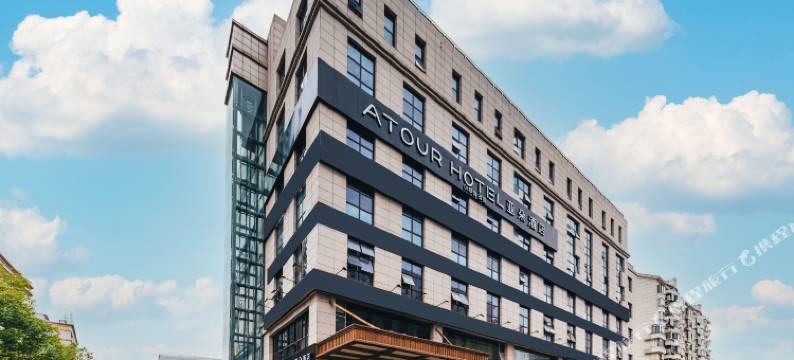 上海虹桥机场韩国街亚朵酒店图片