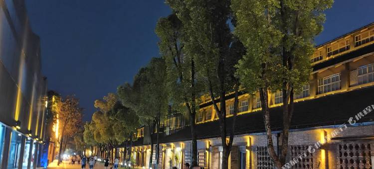 璞邸曼居酒店(景德镇御窑国贸广场店)图片
