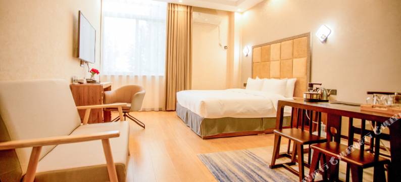 原阳青云酒店图片