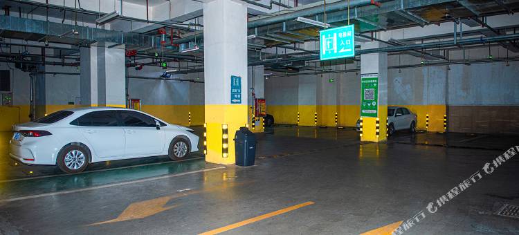 海龙大酒店(胖东来生活广场店)图片