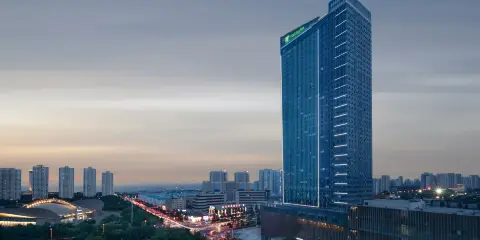 秦皇島茂業中心假日酒店(金夢海灣店)