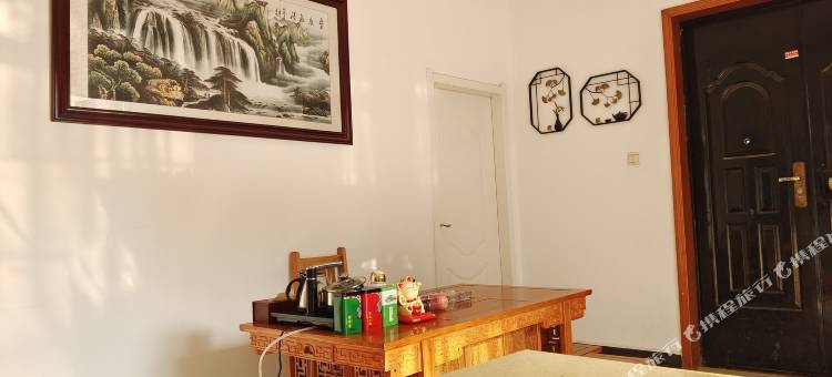 素雅居民宿(湖北美术学院藏龙岛校区店)图片