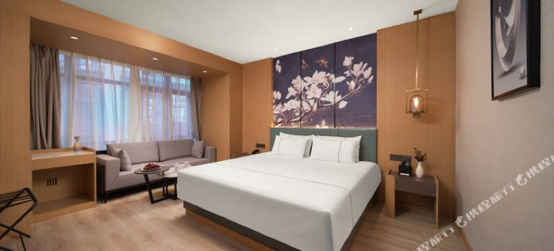 锦江白玉兰酒店(贵阳观山湖会展城市政府店)图片