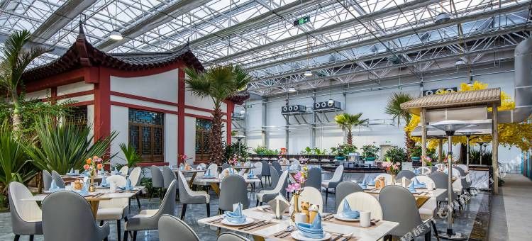 欧暇·地中海酒店(中宁丰安屯文化生态园店)图片