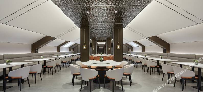 君品酒店(郑州郑开大道省科技馆店)图片