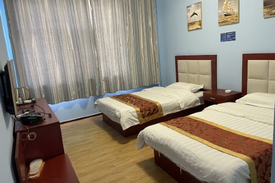 大柴旦遇见宾馆